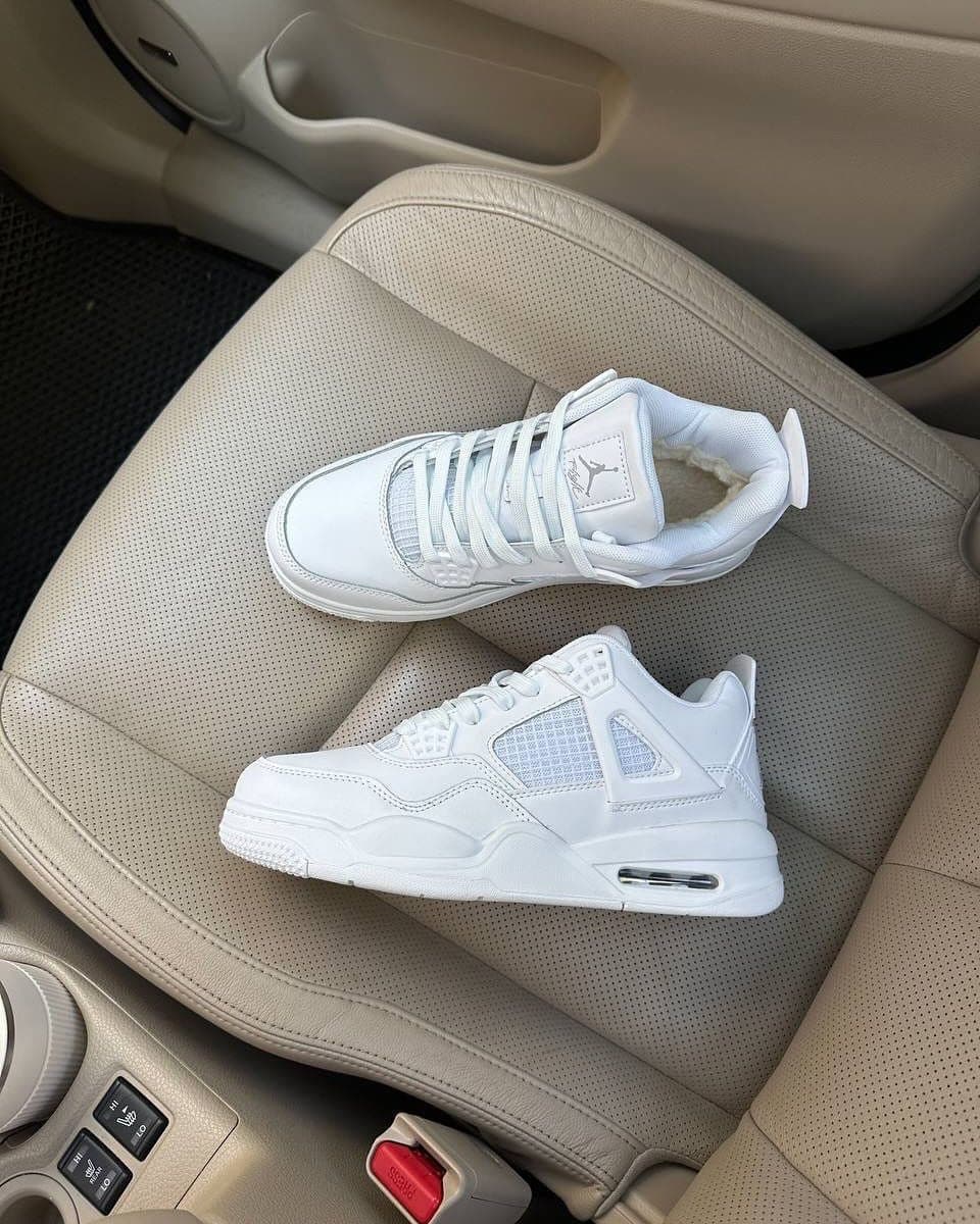 JORDAN RETRO 4 white — calzado, vista de producto sobre fondo neutro