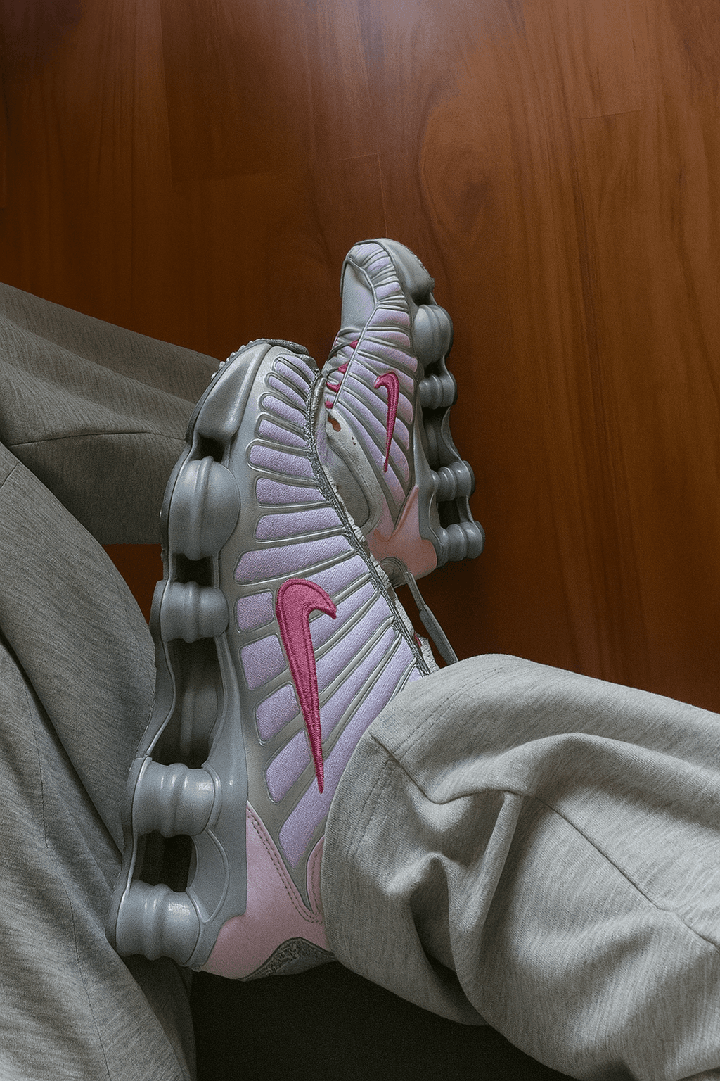 Nike shox pretty — calzado, vista de producto sobre fondo neutro